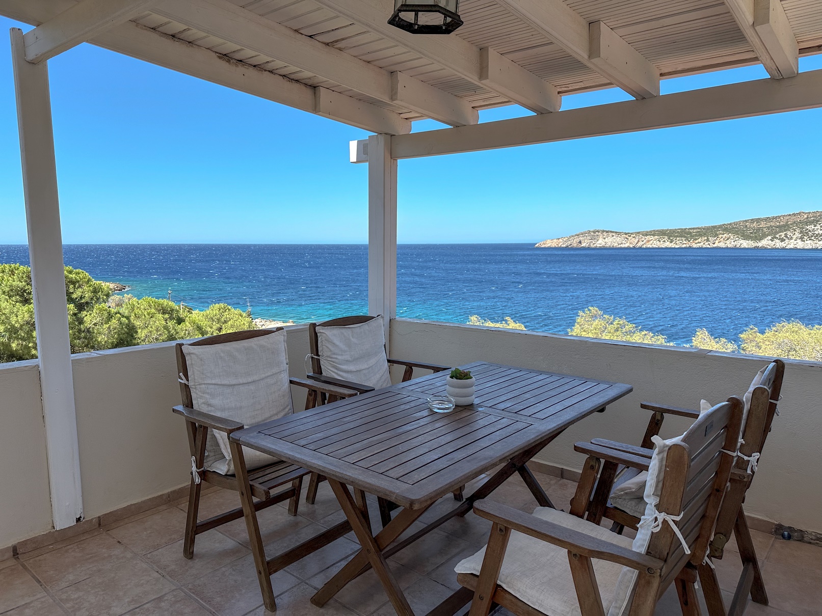 Ν3 - Quaddruple Room 4-6 Persons