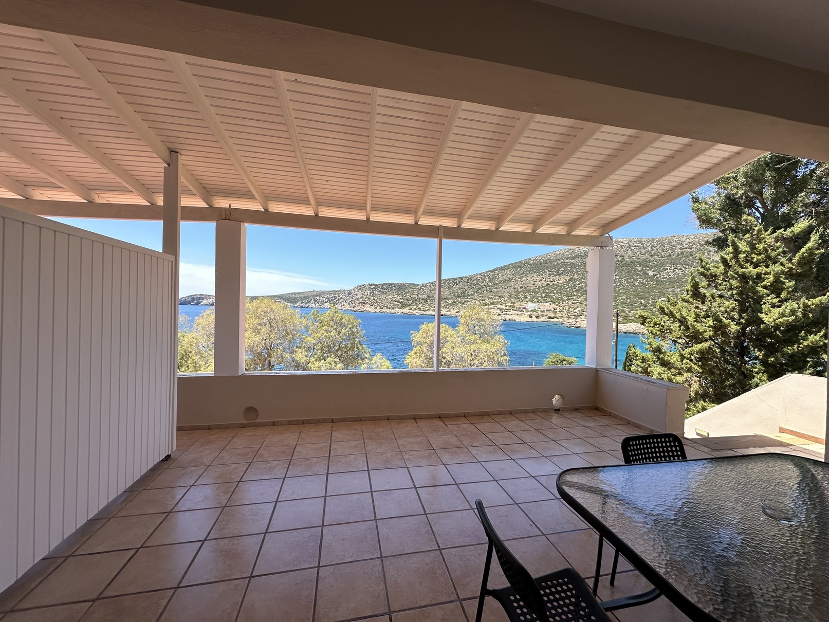 N2 - Triple Room - One bedroom and sea view balcony