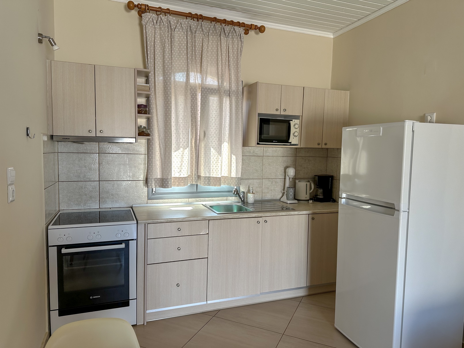 Ν3 - Quaddruple Room 4-6 Persons