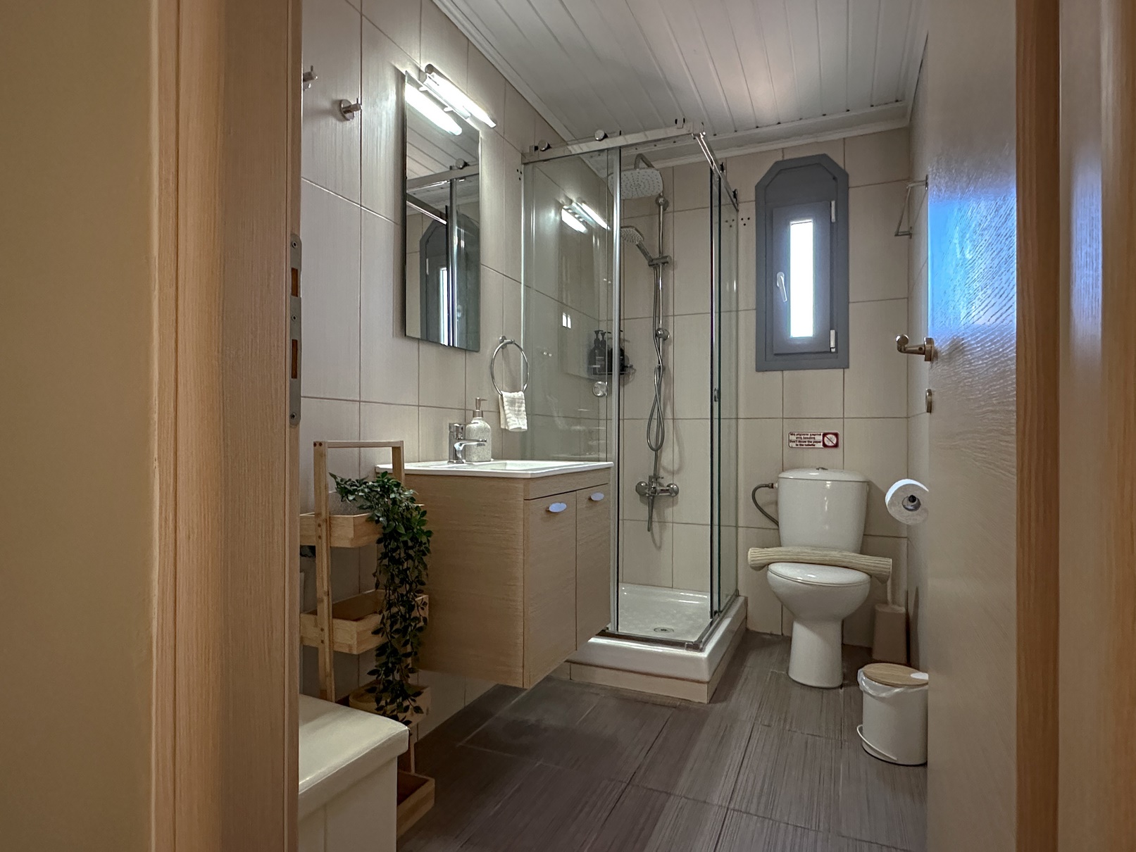 Ν3 - Quaddruple Room 4-6 Persons